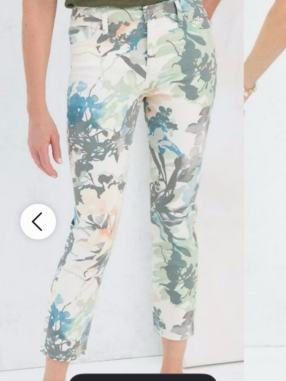 Chico’s slimming Floral Watercolor Cropped Skinny Pants 4
